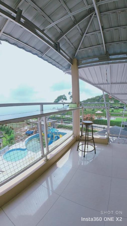 Pojok Kahyangan Homestay And Cabin Kejajar Bagian luar foto