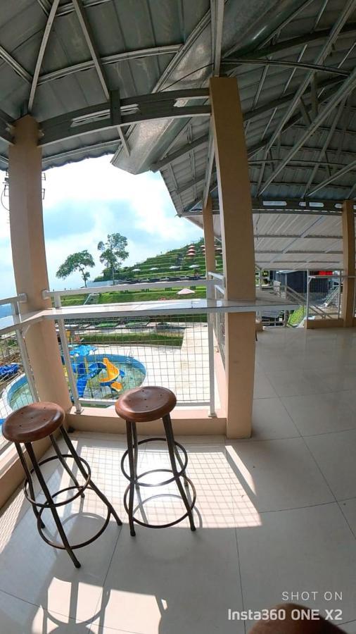 Pojok Kahyangan Homestay And Cabin Kejajar Bagian luar foto