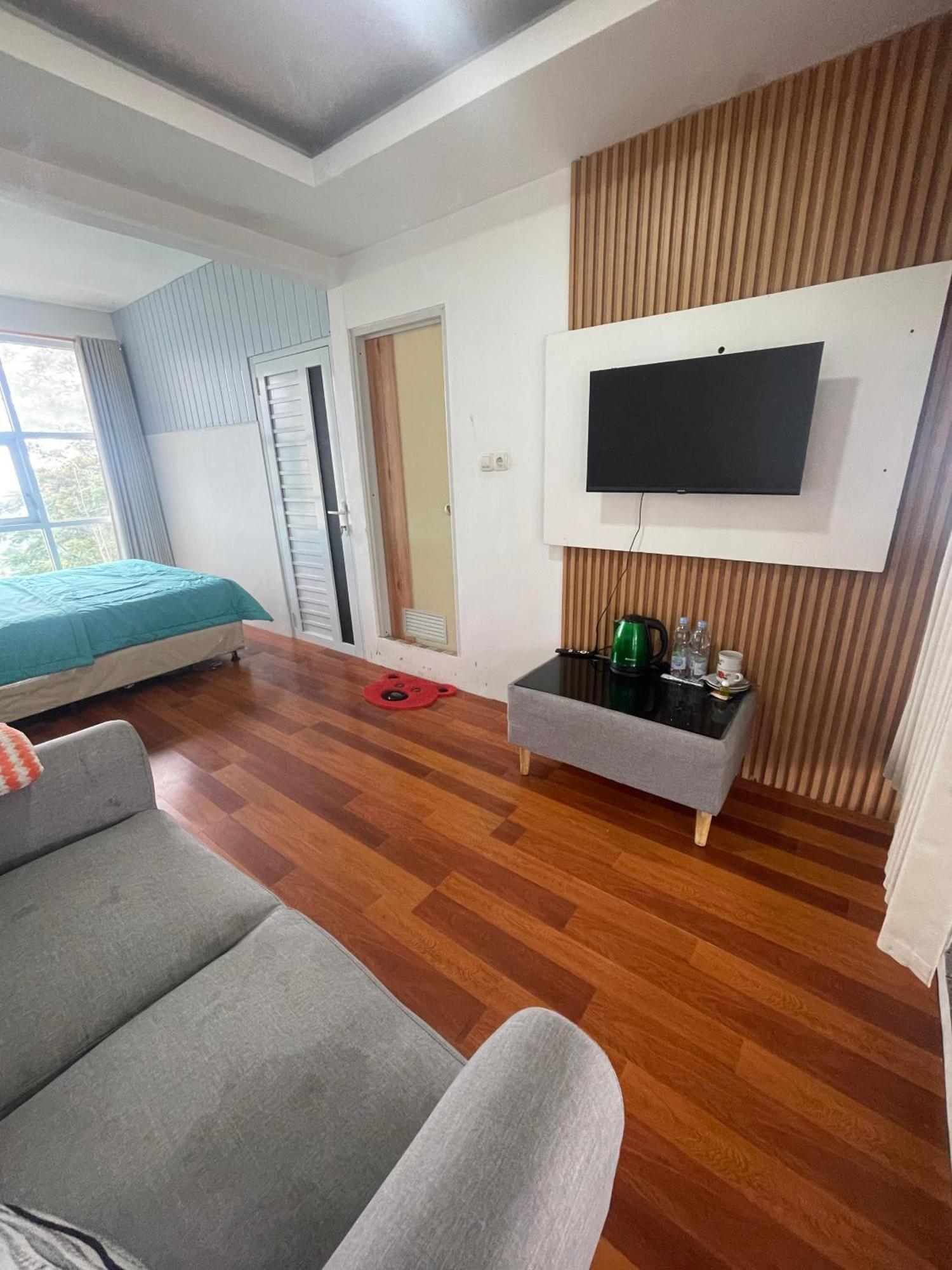 Pojok Kahyangan Homestay And Cabin Kejajar Bagian luar foto